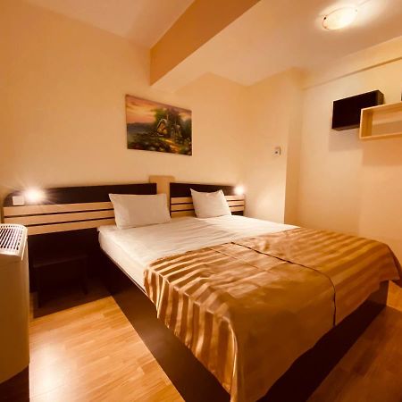 Hotel Zimbru Jassy Zewnętrze zdjęcie